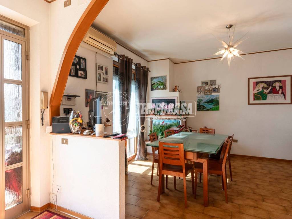 appartamento in vendita a Castelraimondo