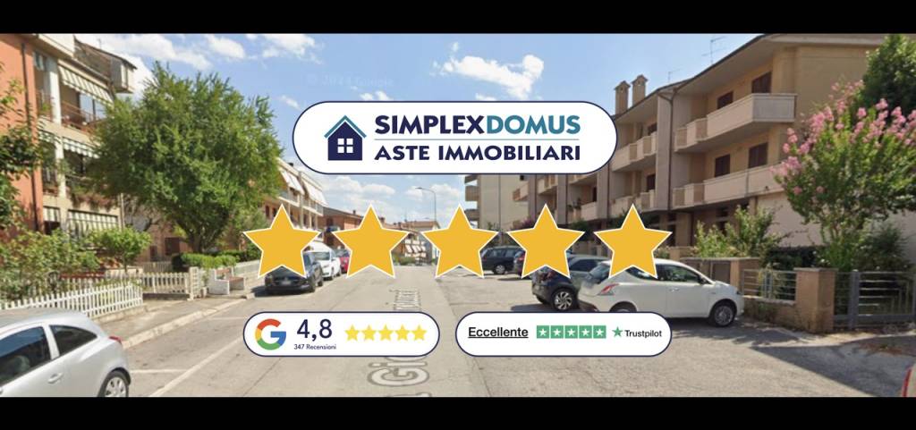casa indipendente in vendita a Castelraimondo