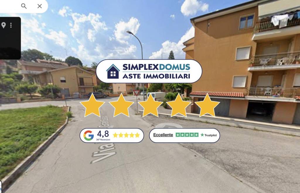 appartamento in vendita a Castelraimondo in zona Collina