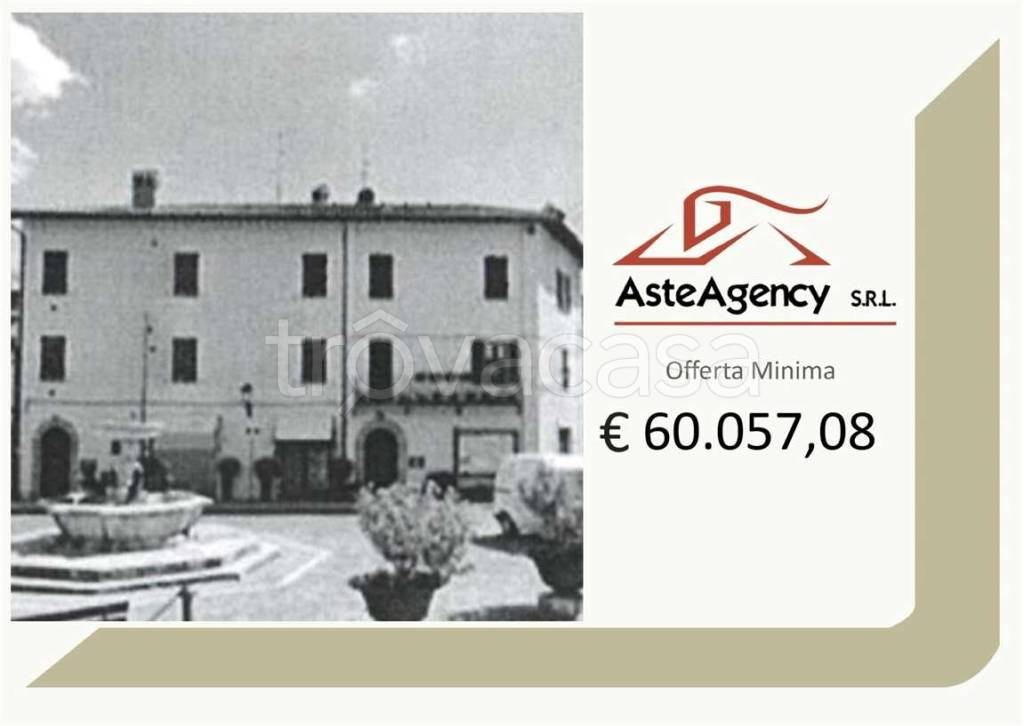 appartamento in vendita a Castelraimondo in zona Collina
