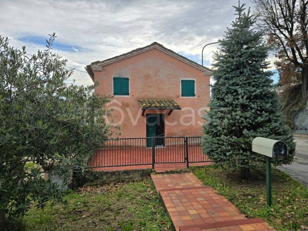 appartamento in vendita a Cingoli in zona San Vittore