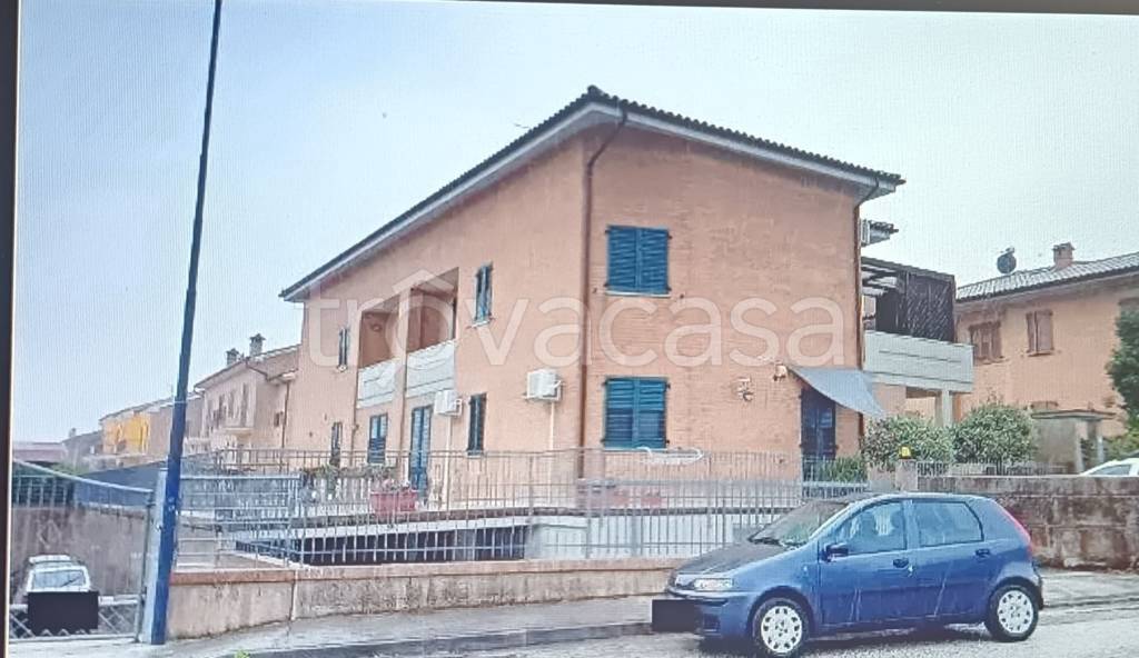 appartamento in vendita a Cingoli in zona Grottaccia
