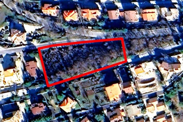 terreno edificabile in vendita a Cingoli in zona Strada