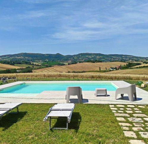 casa indipendente in vendita a Cingoli in zona San Vittore