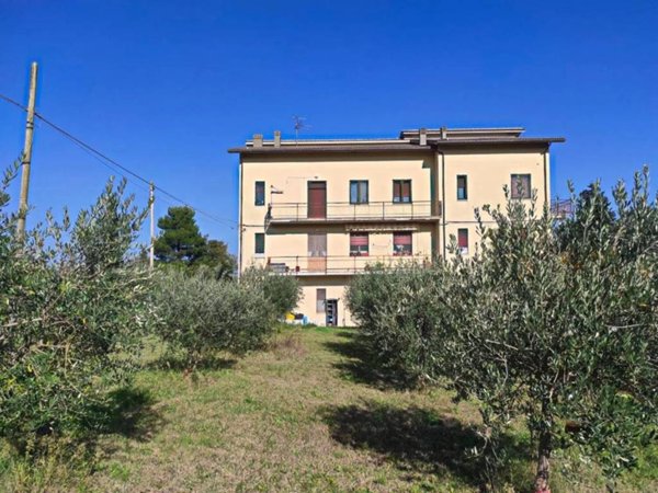 appartamento in vendita a Cingoli in zona Pozzo