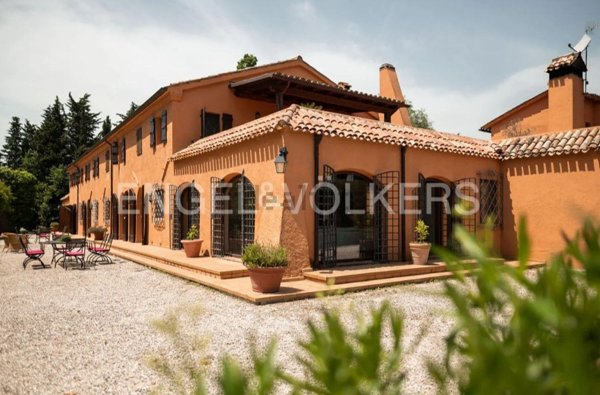 villa in vendita a Cingoli