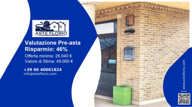 negozio in vendita a Cingoli in zona Troviggiano