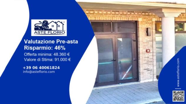 negozio in vendita a Cingoli in zona Troviggiano