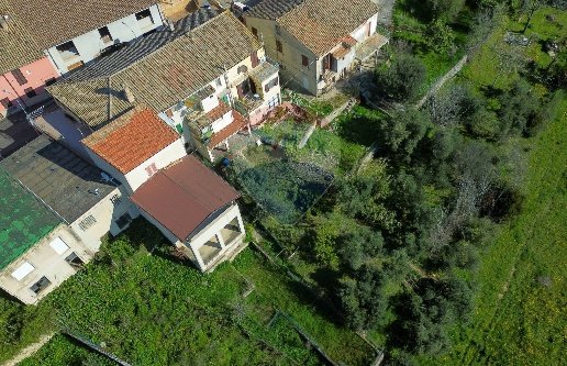 casa indipendente in vendita a Cingoli in zona Torre