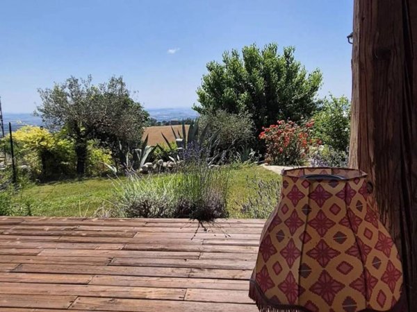 appartamento in vendita a Cingoli in zona Avenale