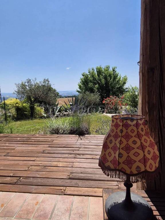 appartamento in vendita a Cingoli in zona Avenale