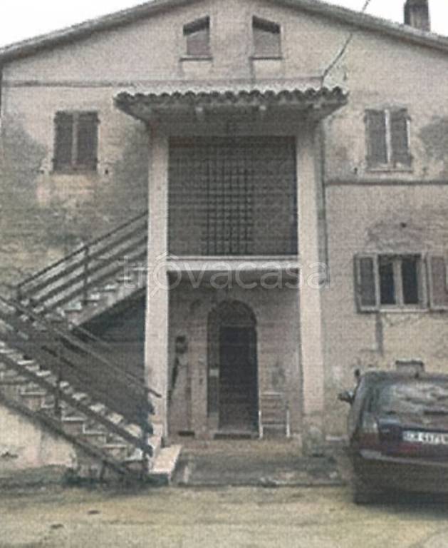 appartamento in vendita a Cingoli in zona Pian della Pieve