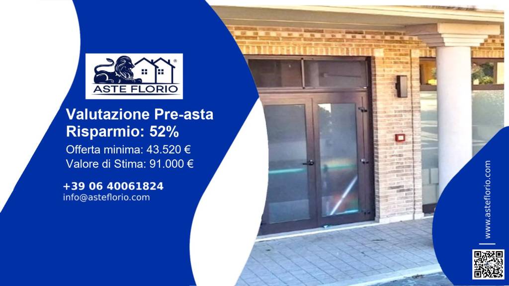 negozio in vendita a Cingoli in zona Troviggiano