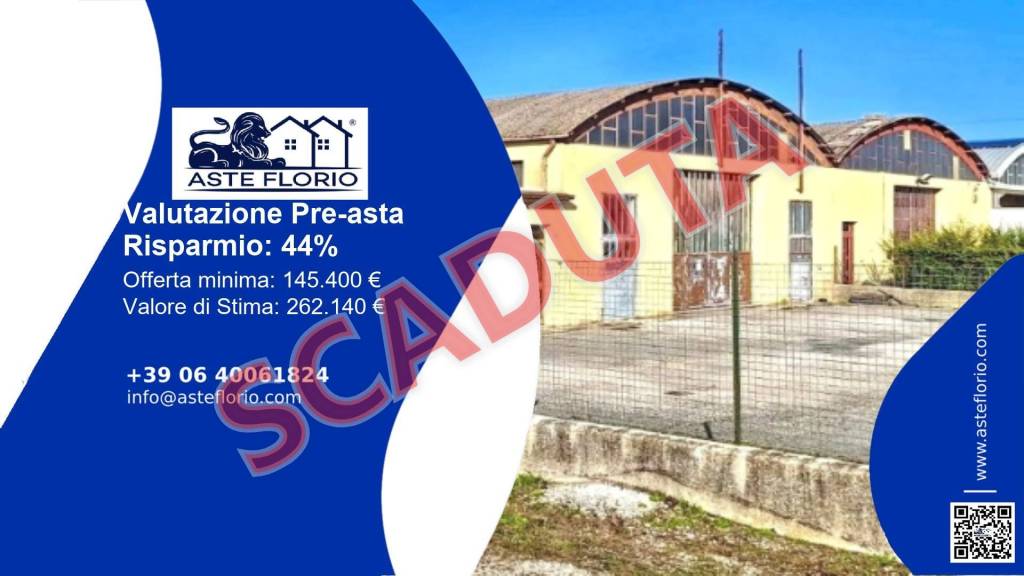 locale commerciale in vendita a Cingoli in zona Troviggiano