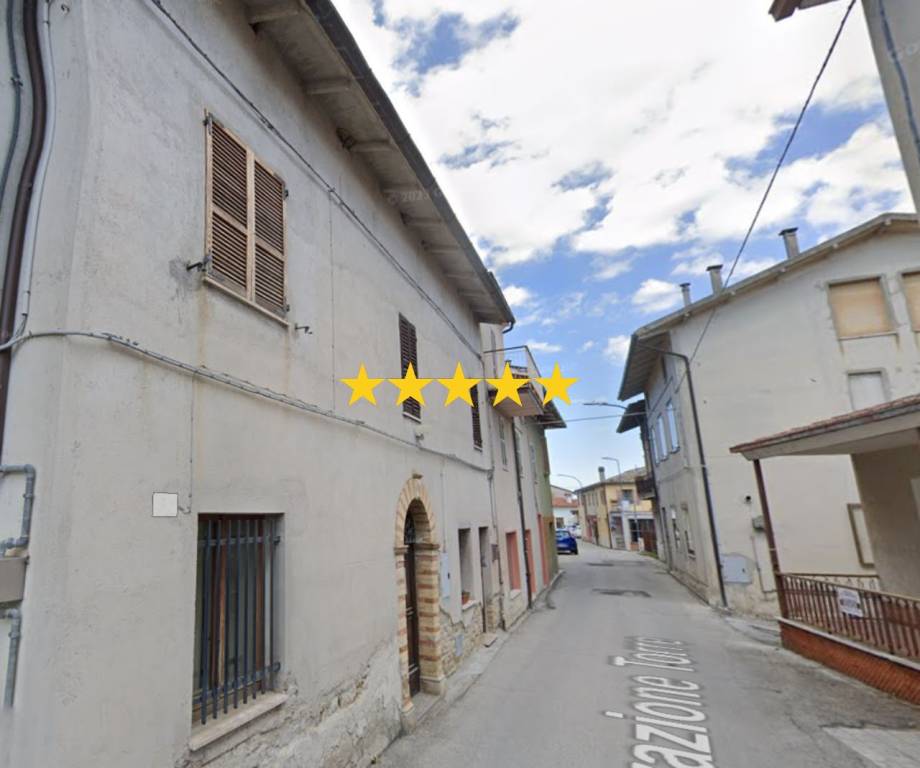 appartamento in vendita a Cingoli in zona Torre