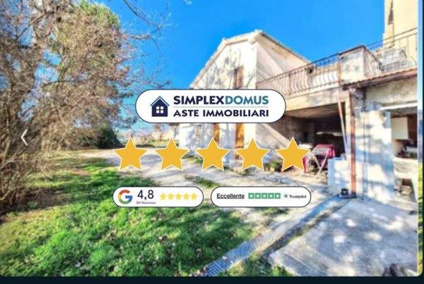 appartamento in vendita a Cingoli in zona Colcerasa