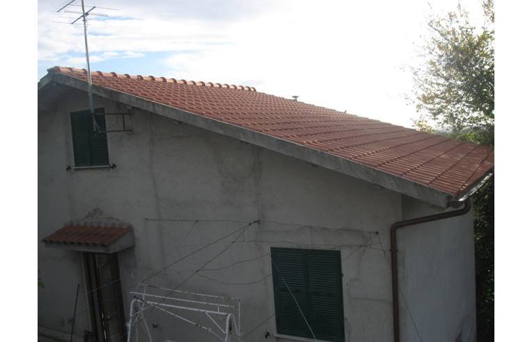 casa indipendente in vendita a Cingoli in zona Torre