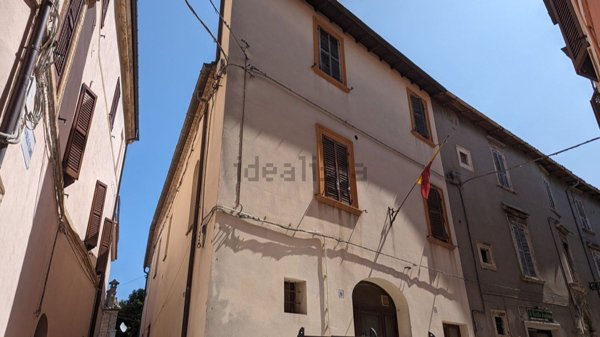 quadrivano in vendita a Cingoli