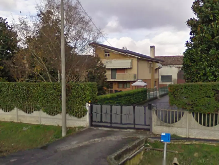 casa semindipendente in vendita a Cingoli in zona Avenale