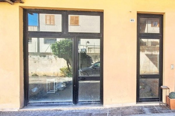 negozio in vendita a Cingoli