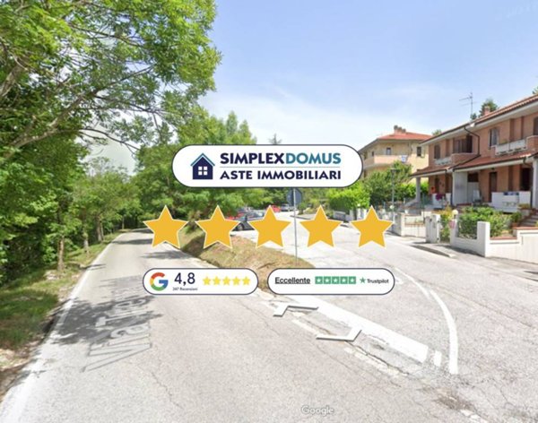 casa indipendente in vendita a Cingoli