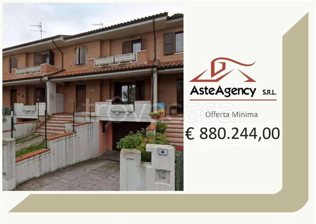 casa indipendente in vendita a Cingoli