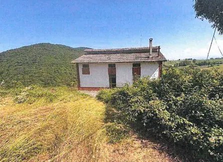 casa indipendente in vendita a Cingoli in zona Marcucci
