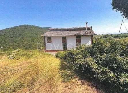 casa indipendente in vendita a Cingoli in zona Marcucci
