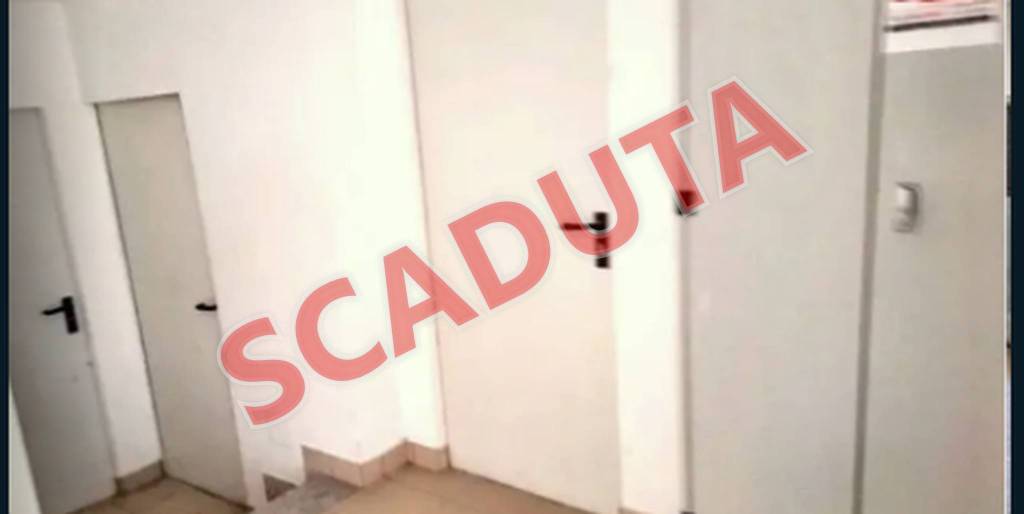 locale commerciale in vendita a Cingoli