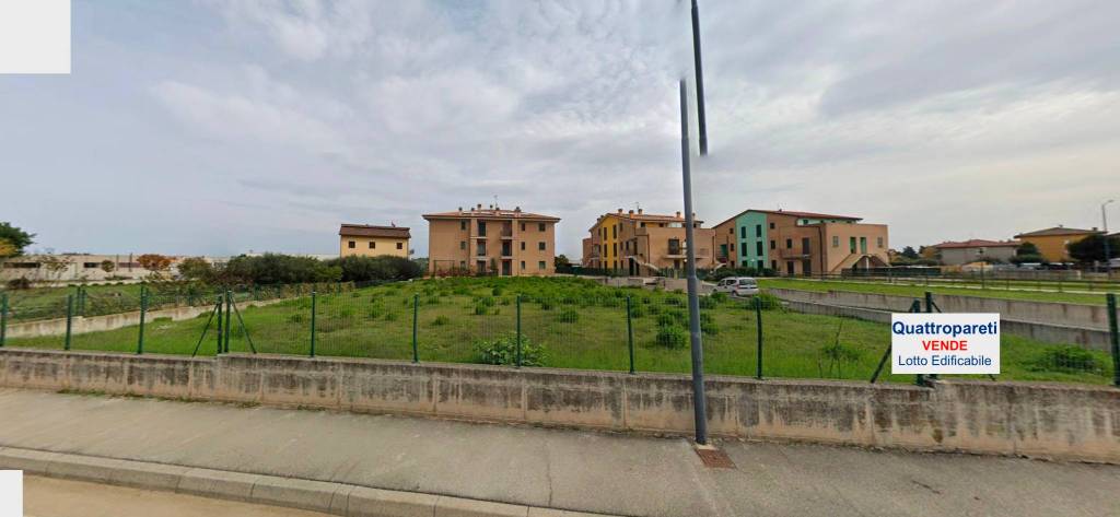terreno edificabile in vendita a Cingoli in zona Grottaccia