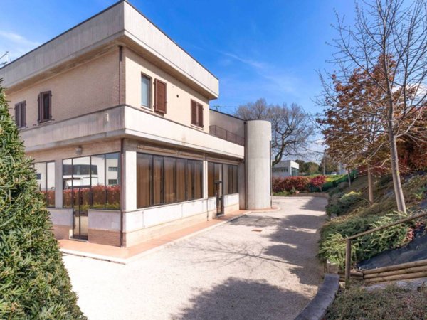 appartamento in vendita a Cingoli in zona Grottaccia