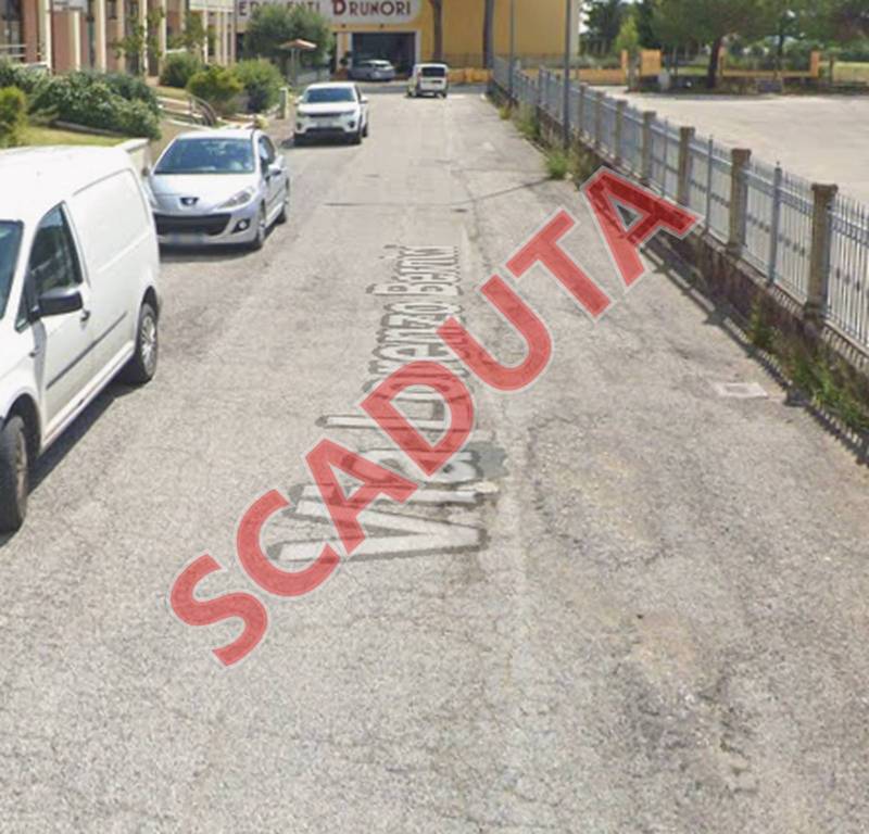 negozio in vendita a Cingoli in zona Grottaccia