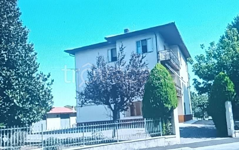 appartamento in vendita a Cingoli in zona Grottaccia