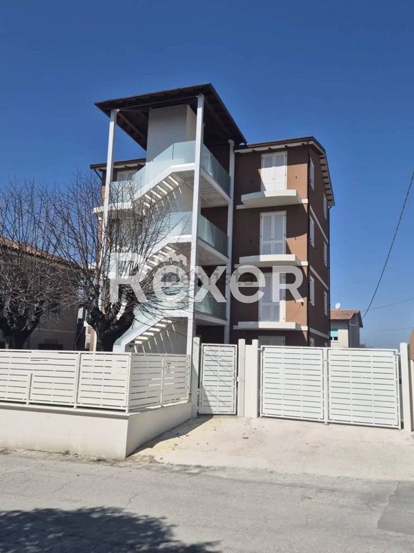 appartamento in vendita a Cingoli in zona Strada