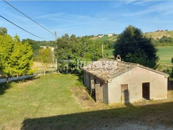 casa indipendente in vendita a Cingoli in zona San Vittore
