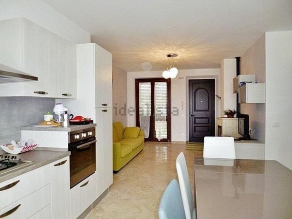 appartamento in vendita a Cingoli in zona Strada