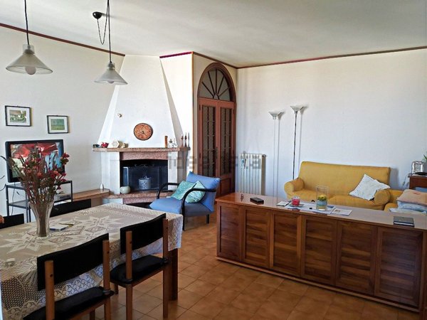appartamento in vendita a Cingoli in zona Capo di Rio