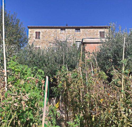 appartamento in vendita a Cingoli in zona Strada