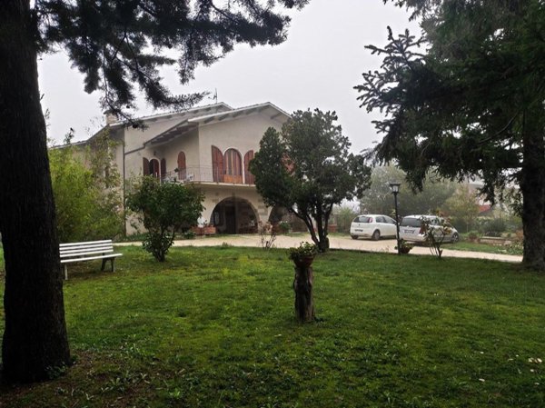 appartamento in vendita a Cingoli in zona Capo di Rio