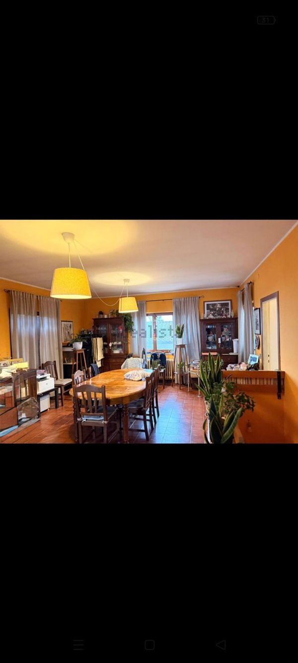 casa indipendente in vendita a Cingoli