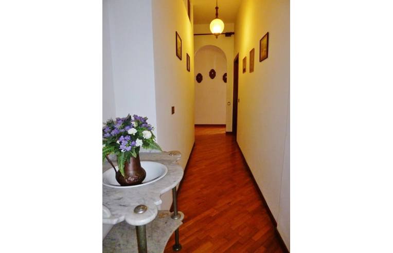 appartamento in vendita a Cingoli in zona Strada