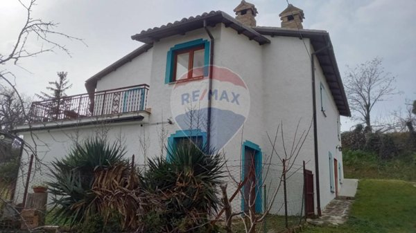 appartamento in vendita a Cingoli in zona Avenale