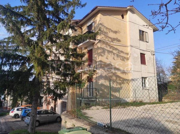 appartamento in vendita a Cingoli in zona Capo di Rio