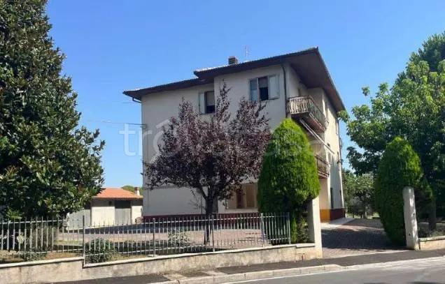 appartamento in vendita a Cingoli in zona Grottaccia