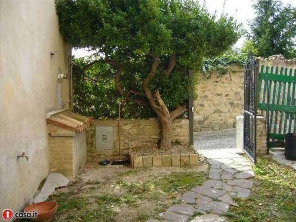 appartamento in vendita a Cingoli in zona Capo di Rio