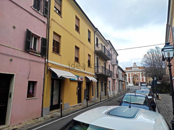 appartamento in vendita a Cingoli in zona Capo di Rio