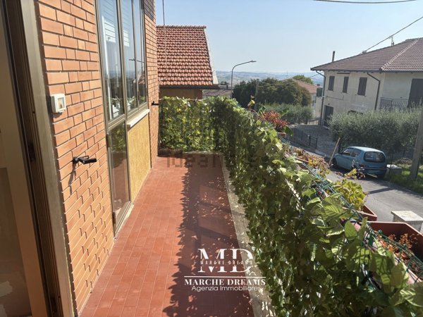 casa indipendente in vendita a Cingoli in zona Capo di Rio