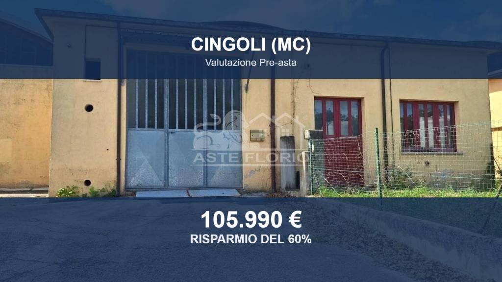 locale commerciale in vendita a Cingoli in zona Troviggiano
