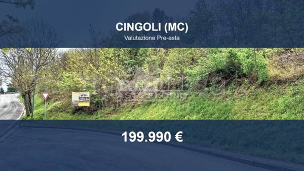 terreno edificabile in vendita a Cingoli in zona Capo di Rio