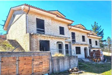 appartamento in vendita a Cingoli in zona Capo di Rio